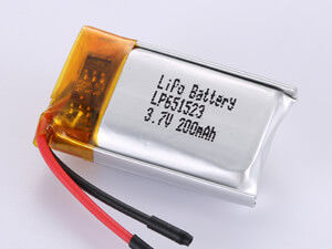 LP651523 3.7V 200MAH الخلية القابلة لإعادة الشحن البوليمرية الليثيوم أيون البريزمية المزيج المثالي للشكل والوظيفة الحجم الصغير