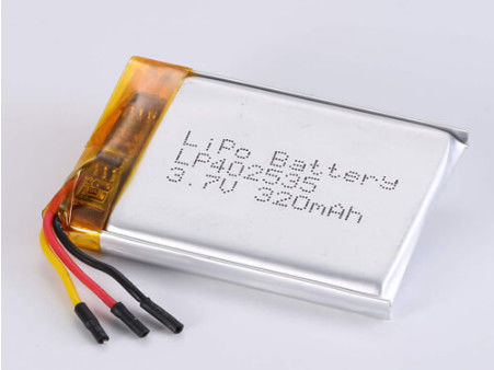LP402535 3.7V 320MAH بطارية ليثيوم أيون مع وقت شحن ساعتين و ورق فضي و PVC شفاف