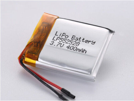 LP552528 3.7V 400MAH حزمة LiPo ذات سعة عالية لموفر الطاقة طويل الأمد مع بطارية Li-po منخفضة درجة الحرارة ورق الفضة