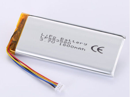 LP553580 3.7V 1800MAH بطارية الليثيوم أيون المصنعين معدل التفريغ نعم والبوليمر الليثيوم أيون الخلية القابلة لإعادة الشحن مع شهادة CE
