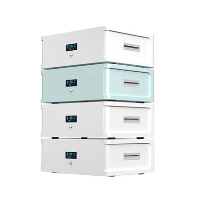 حزمة بطارية فوسفات حديد الليثيوم 100 أمبير 48 فولت لتخزين الطاقة المنزلية والآلة المتكاملة لنظام الطاقة الشمسية المكدس